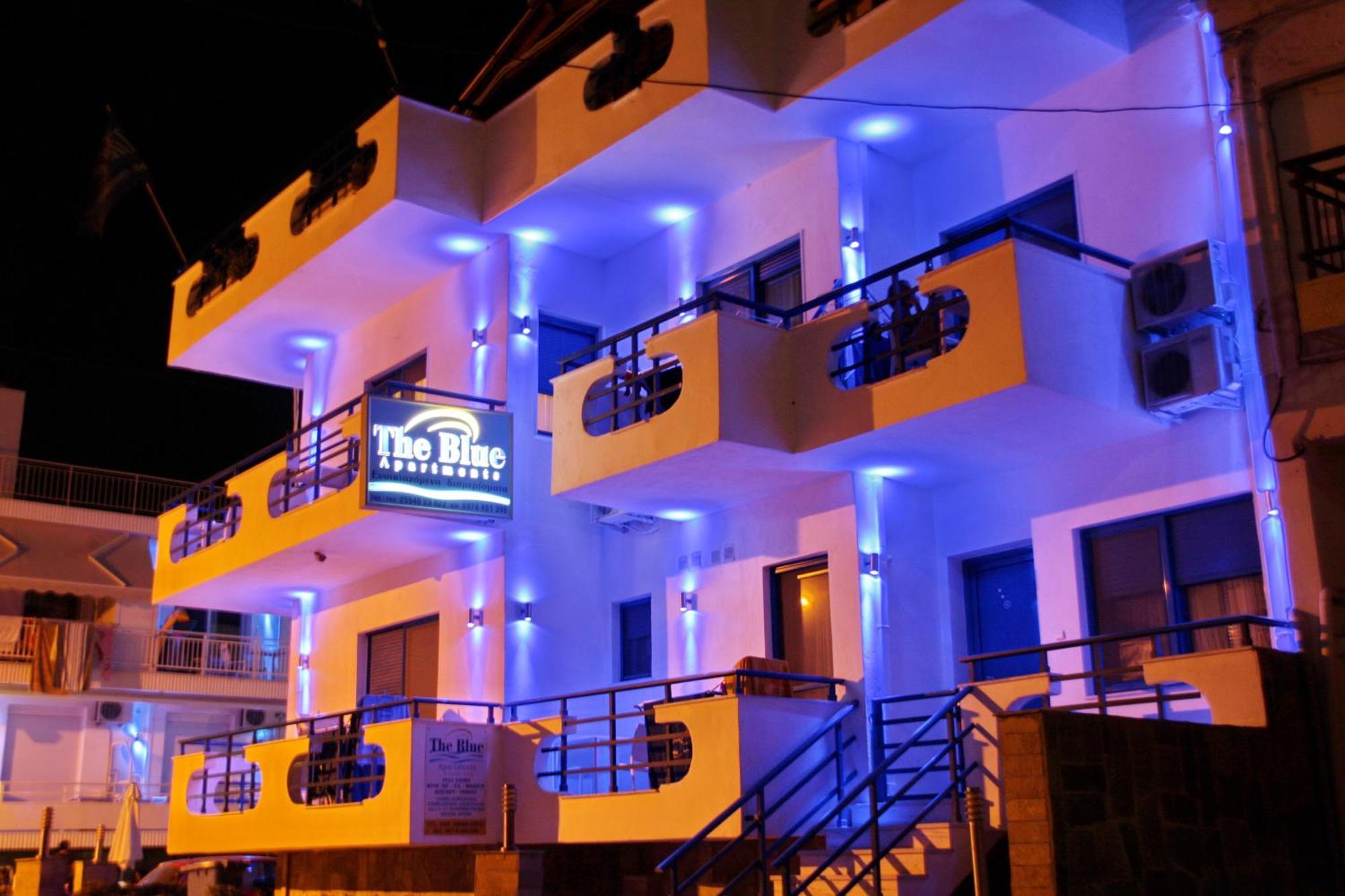 The Blue Beach Apartments Néa Péramos エクステリア 写真